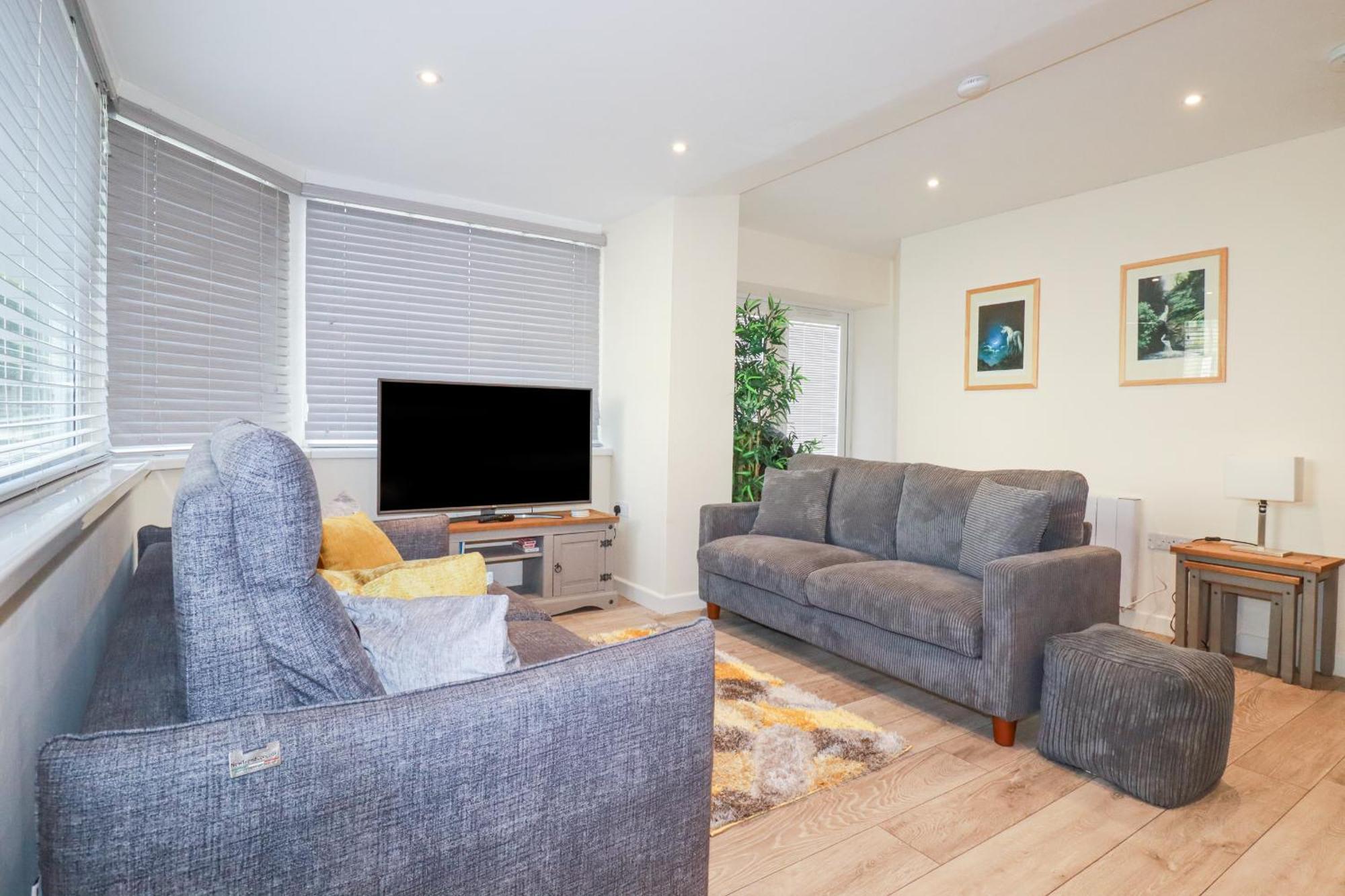 Falcon House Tintagel Ngoại thất bức ảnh