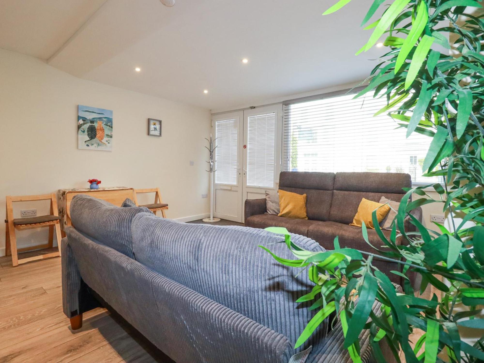 Falcon House Tintagel Ngoại thất bức ảnh